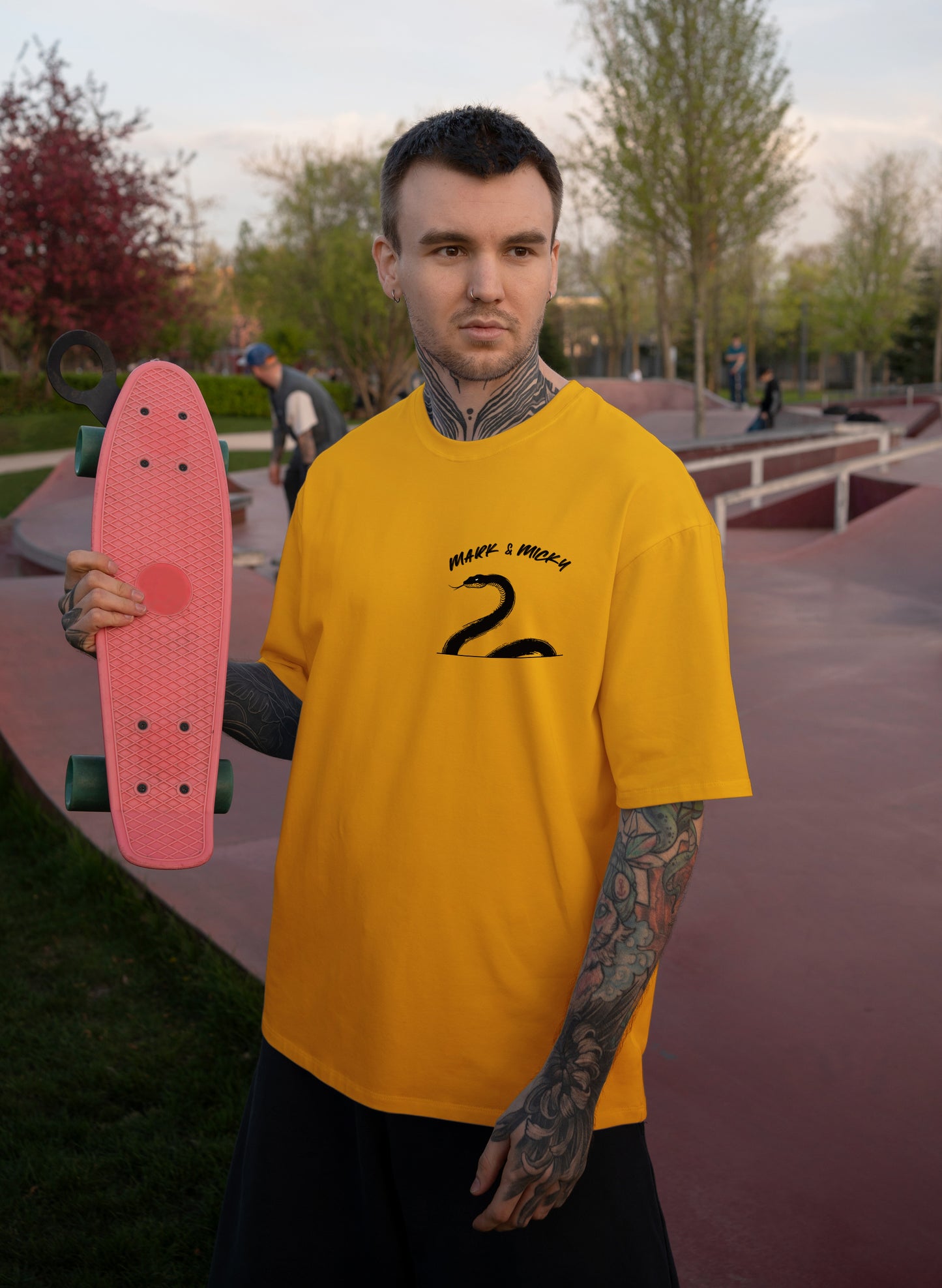 SLITHER SCRIPT COTTON OVERSIZED T-SHIRT