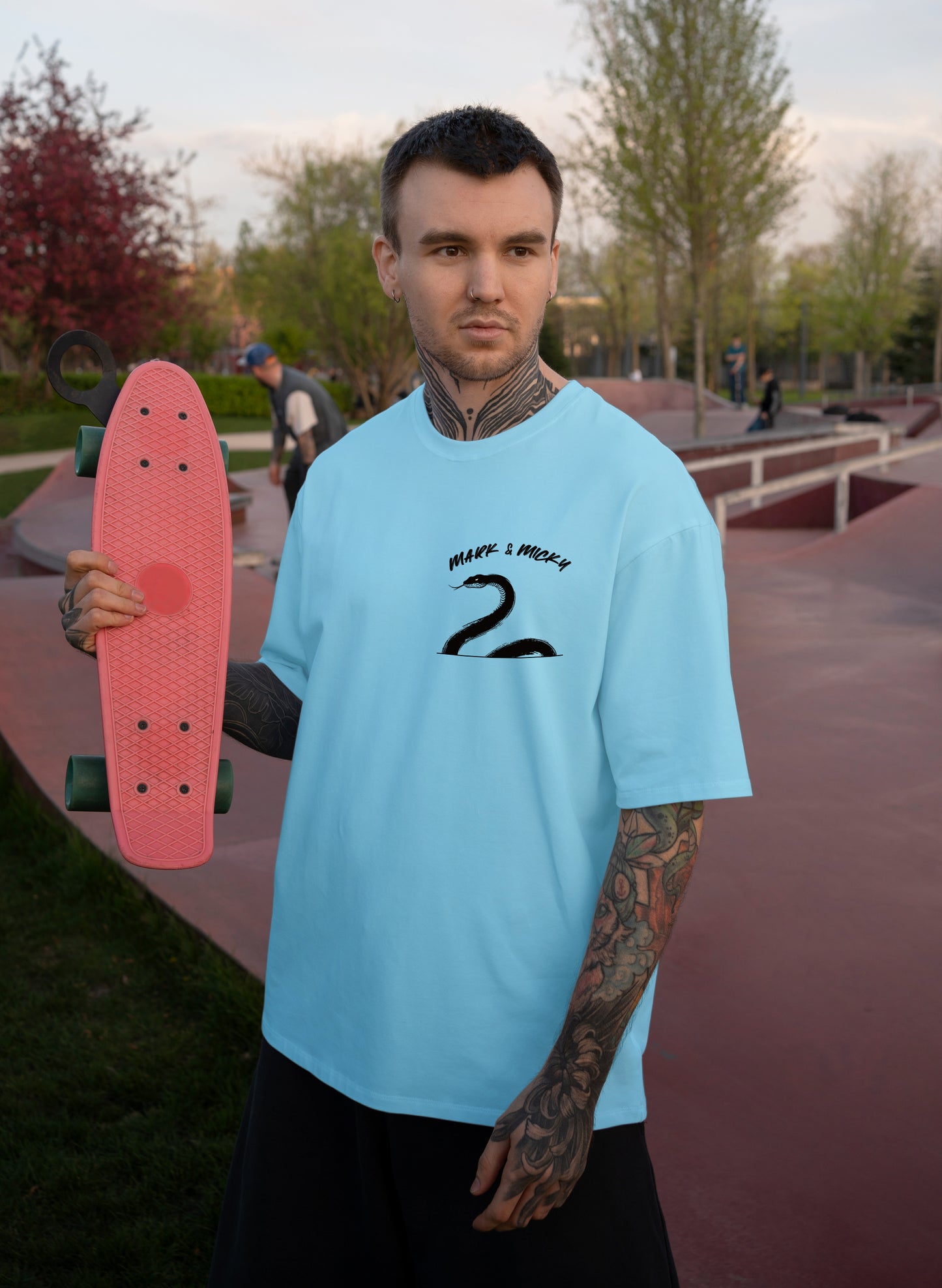 SLITHER SCRIPT COTTON OVERSIZED T-SHIRT