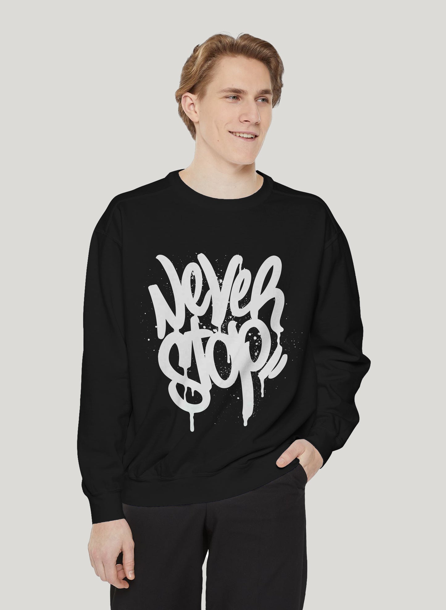 NEVER STOP CLASSIC SWEATSHIRT