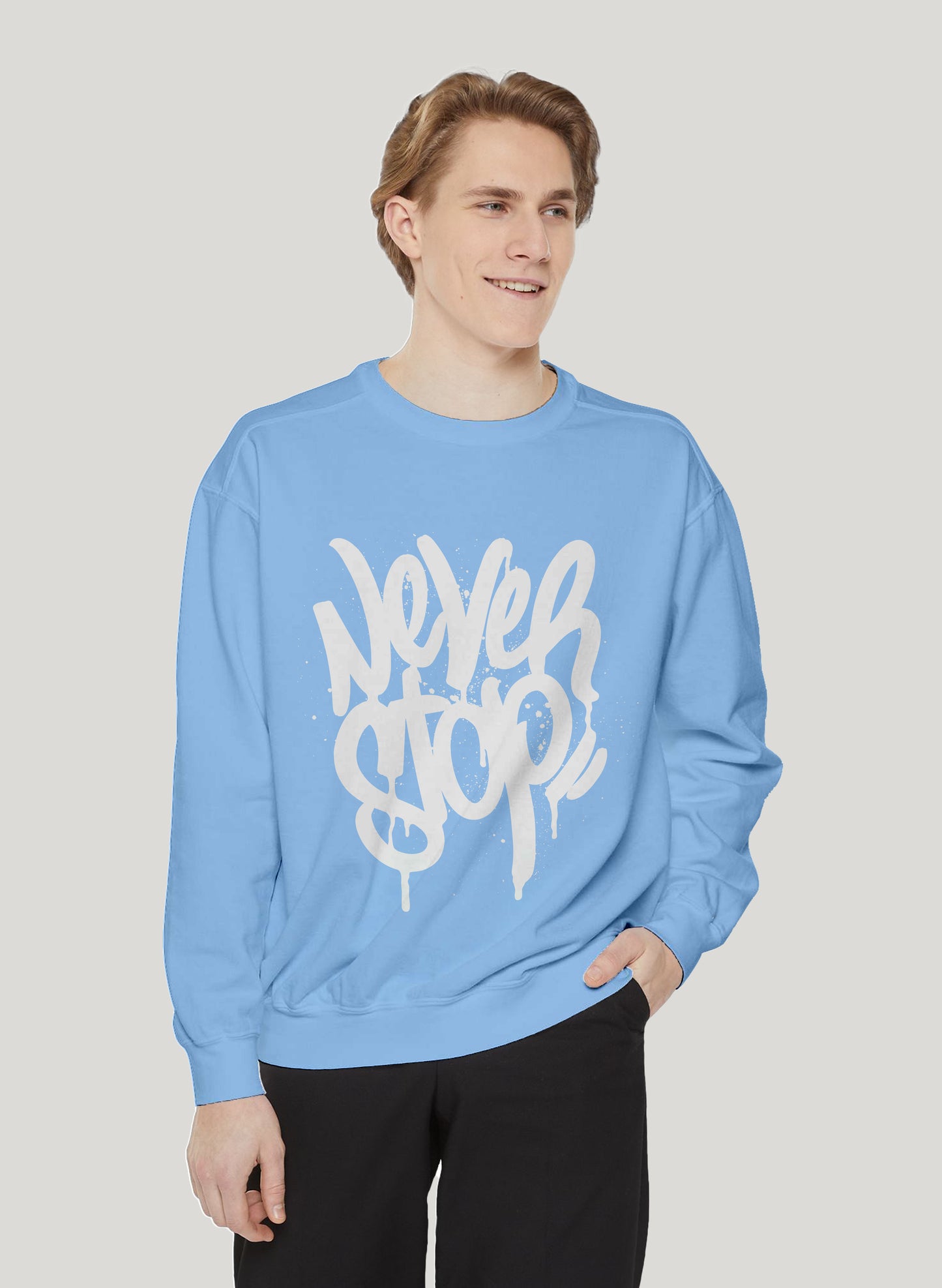 NEVER STOP CLASSIC SWEATSHIRT