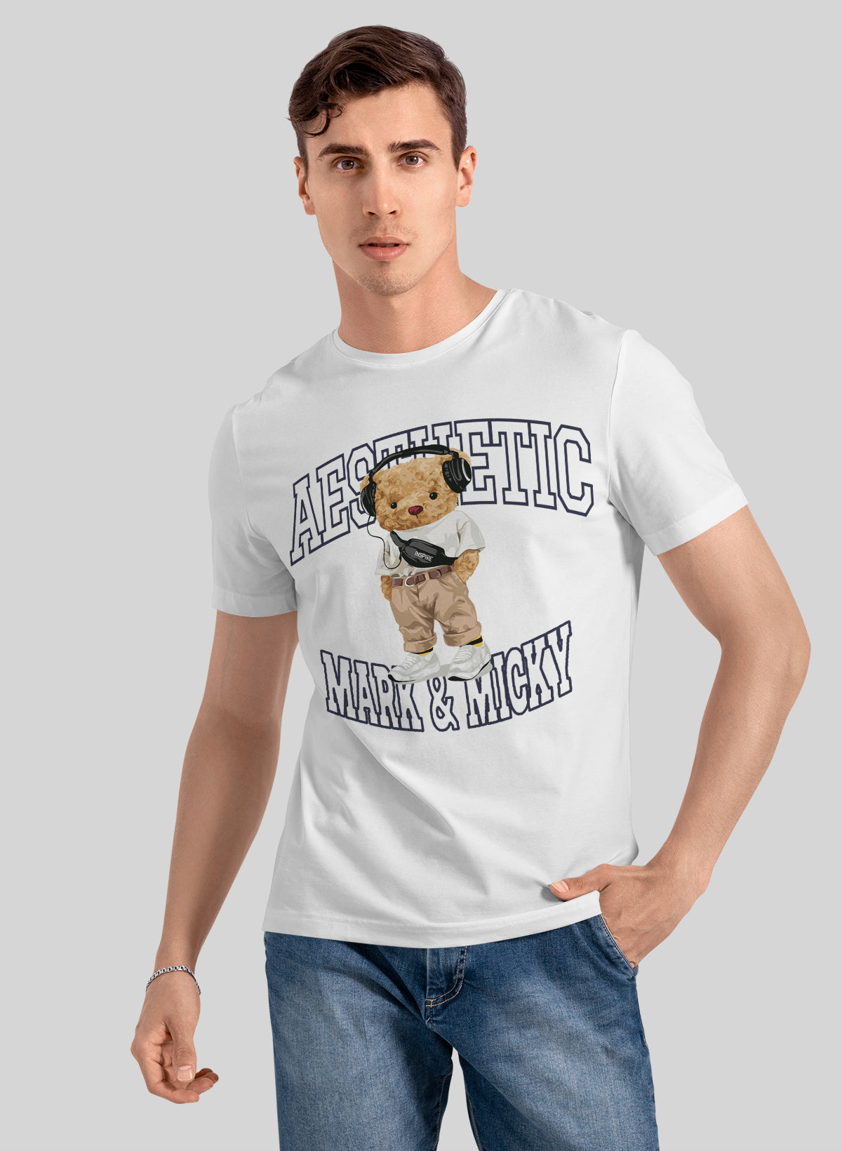 ASTHETIC TEDDY VIBES CREW NECK T-SHIRT