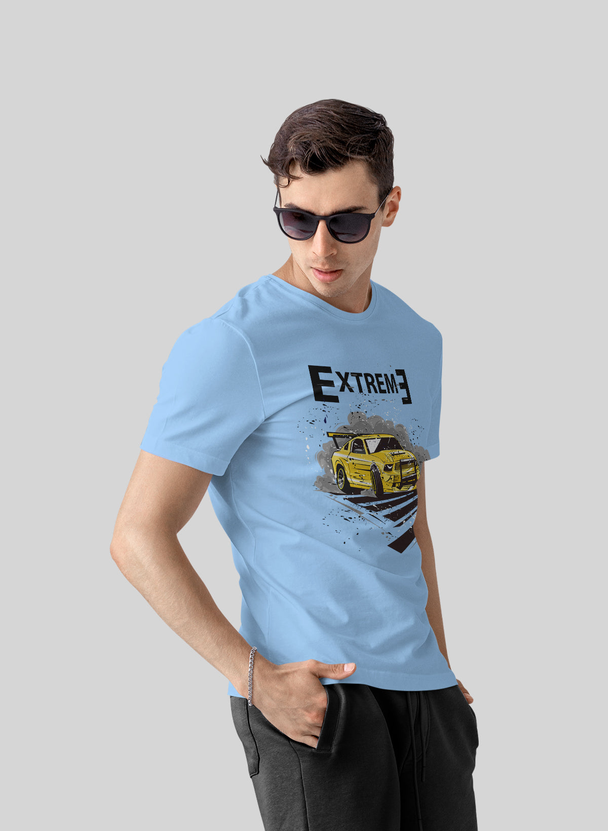 EXTREME DRIFT ON THE ROAD CREW NECK T-SHIRT