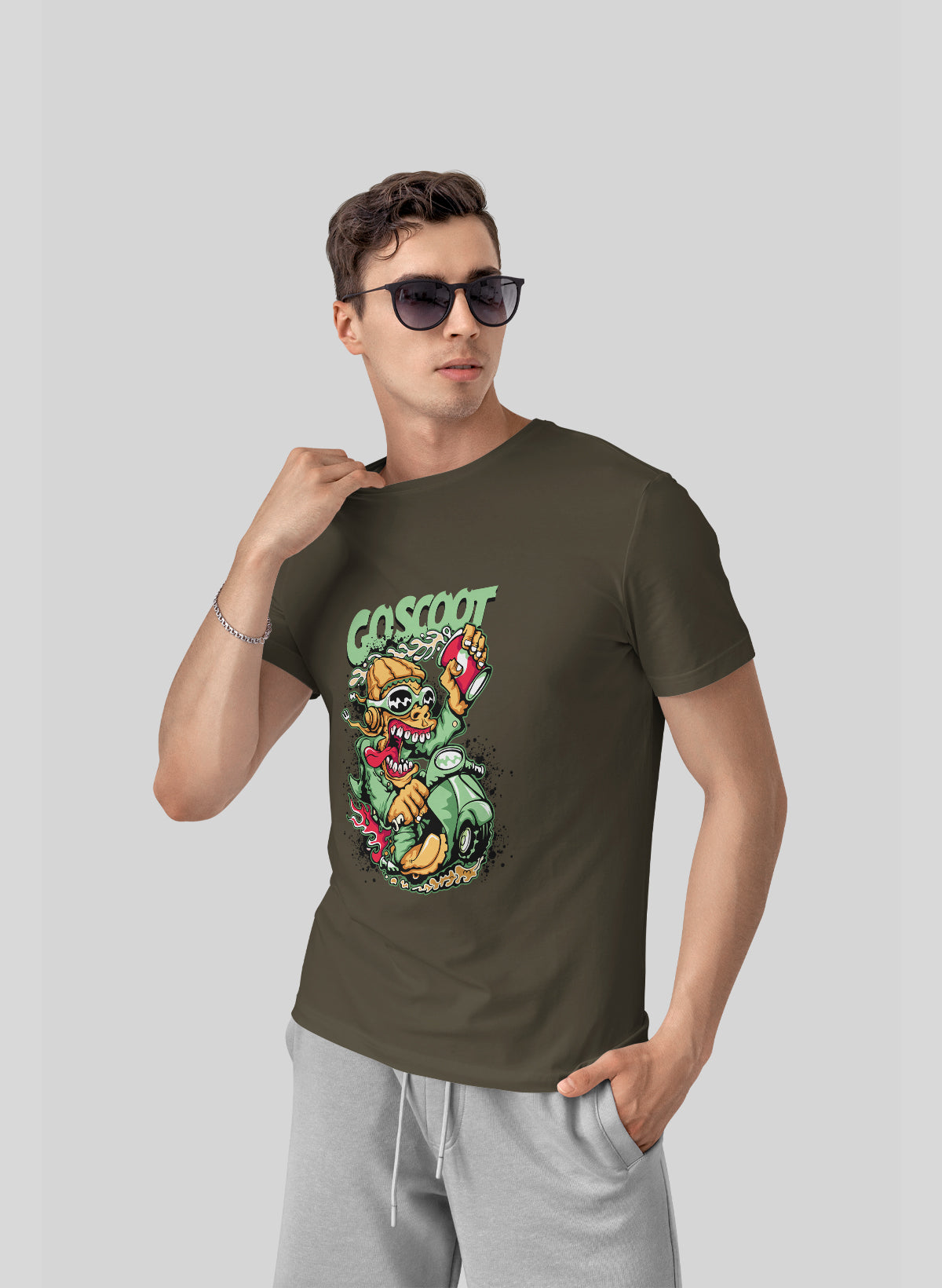 GO SCOOT CREW NECK T-SHIRT