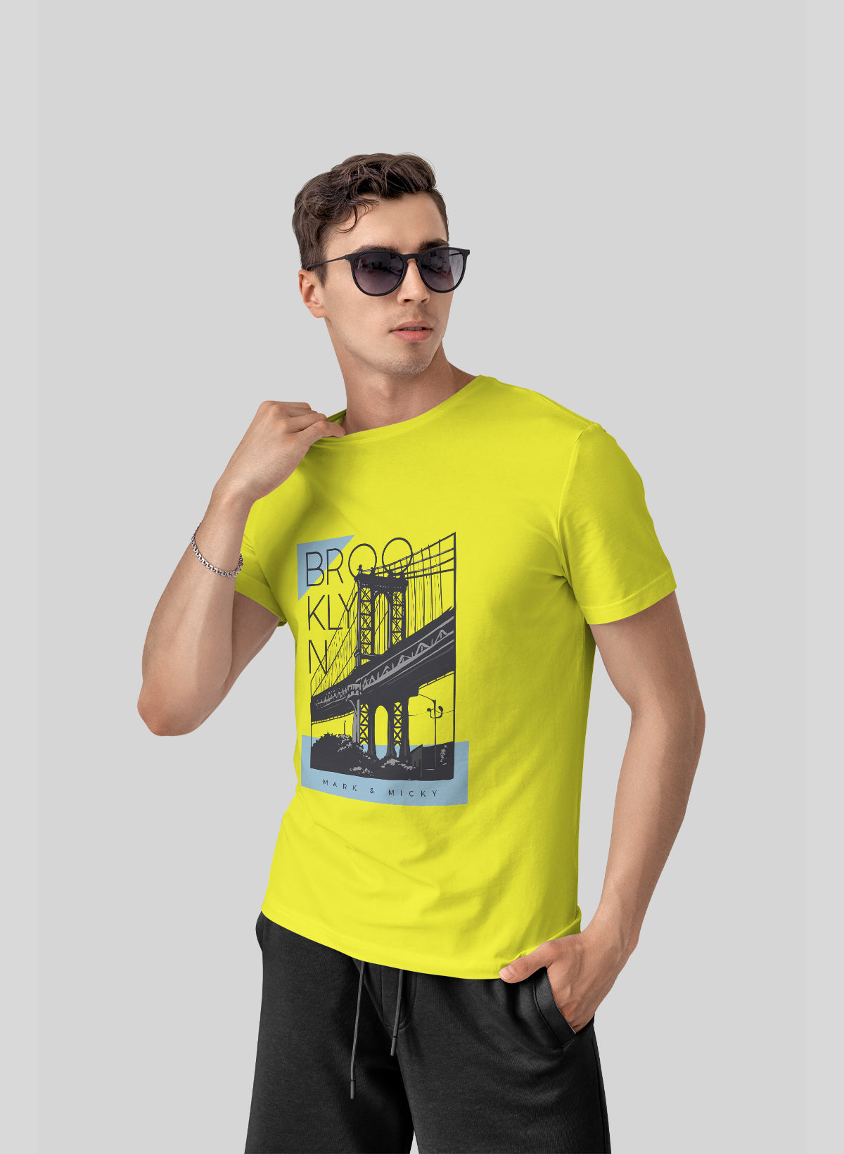 BROOKLYN BRIDGE NOIR CREW NECK T-SHIRT