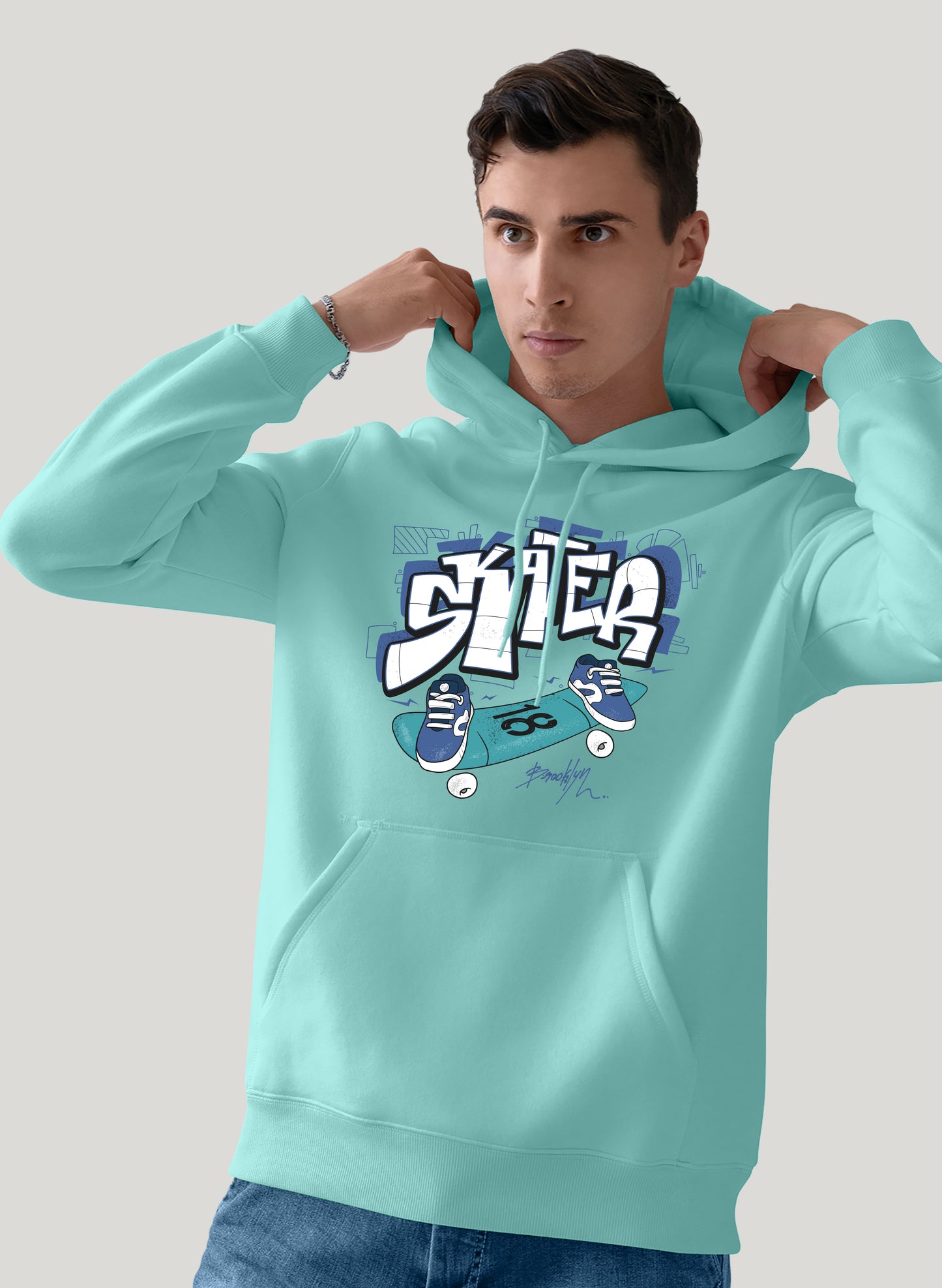 SKATER 18 COMFORT HOODIE