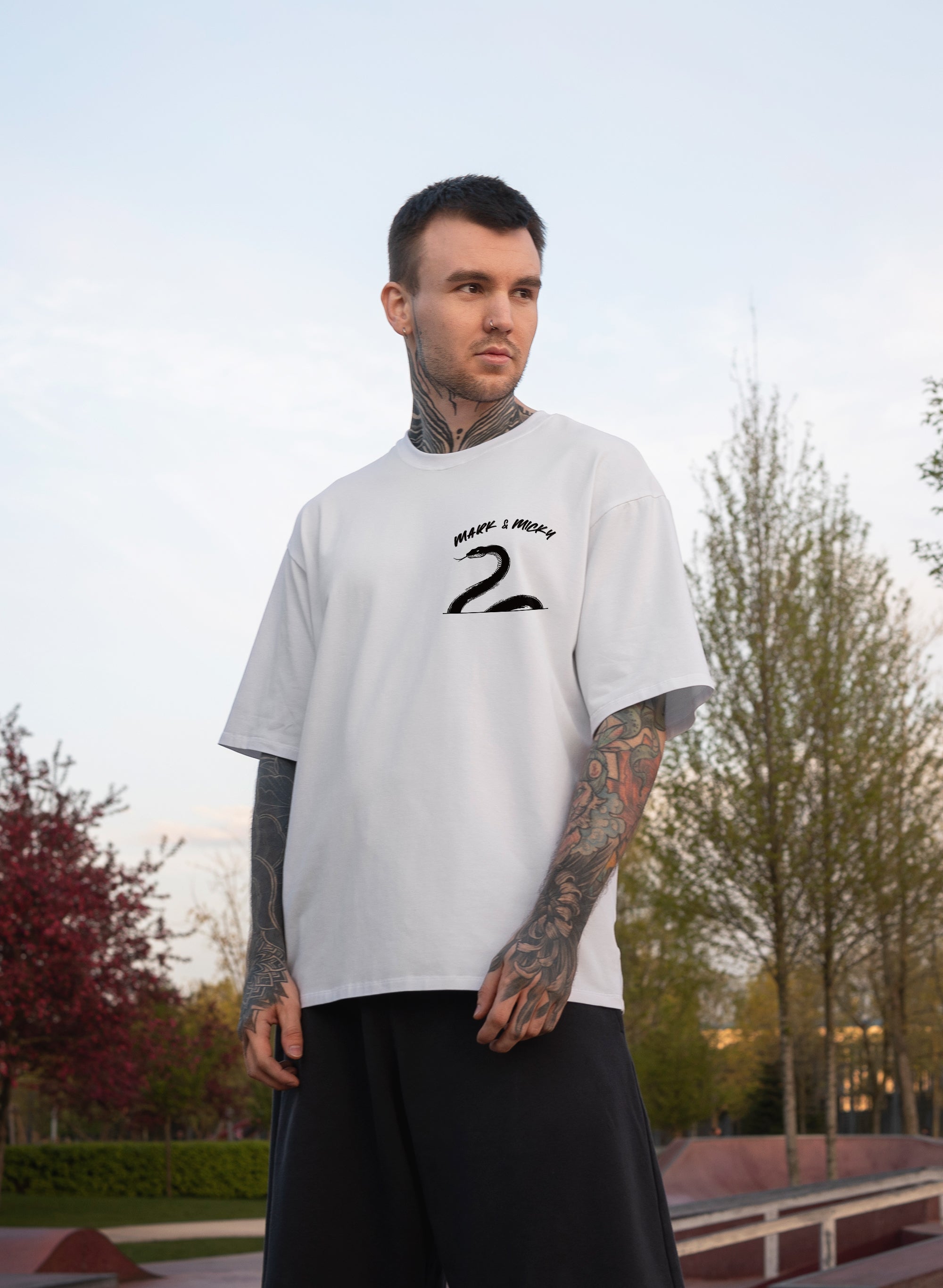 SLITHER SCRIPT COTTON OVERSIZED T-SHIRT