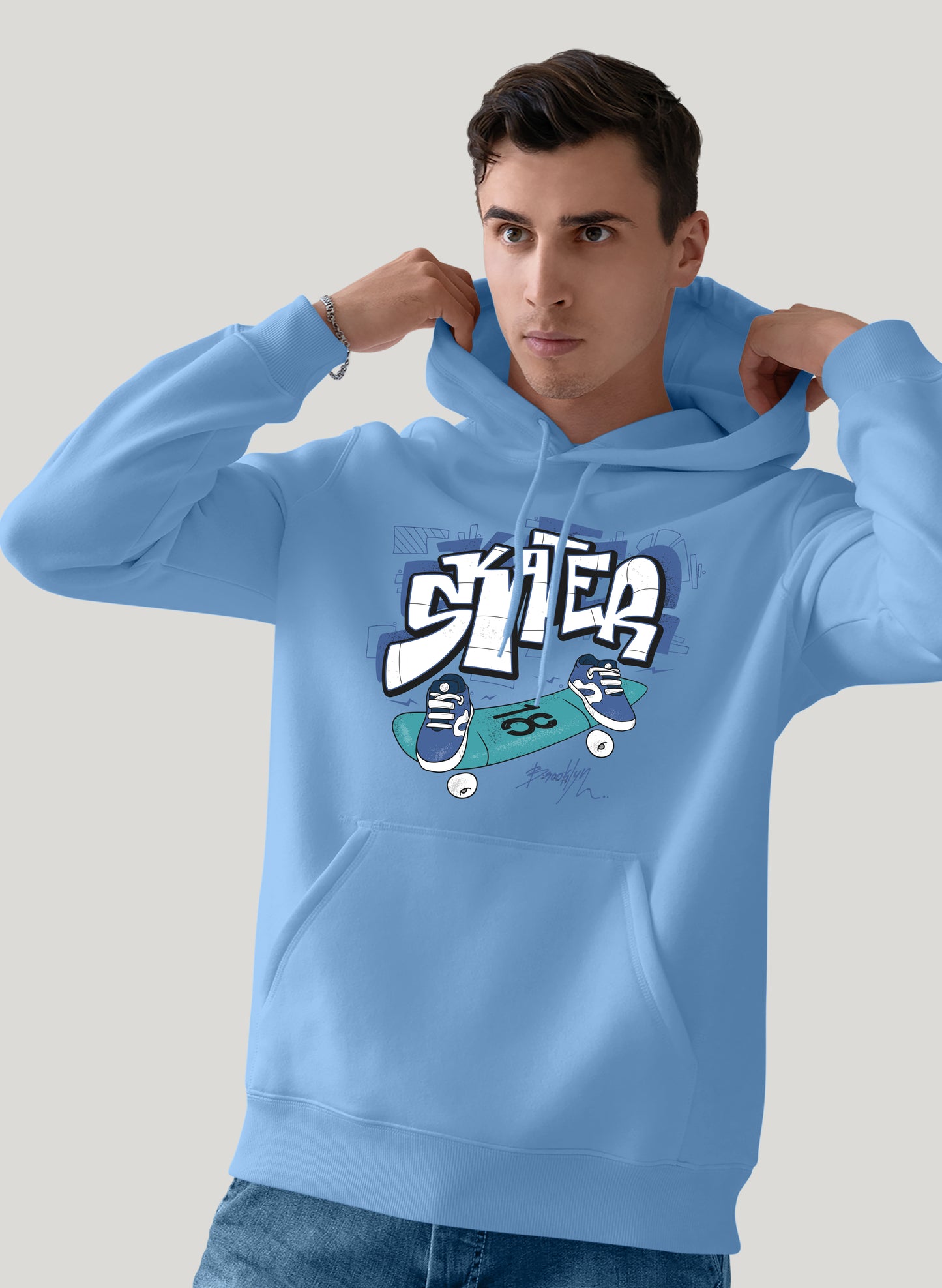 SKATER 18 COMFORT HOODIE