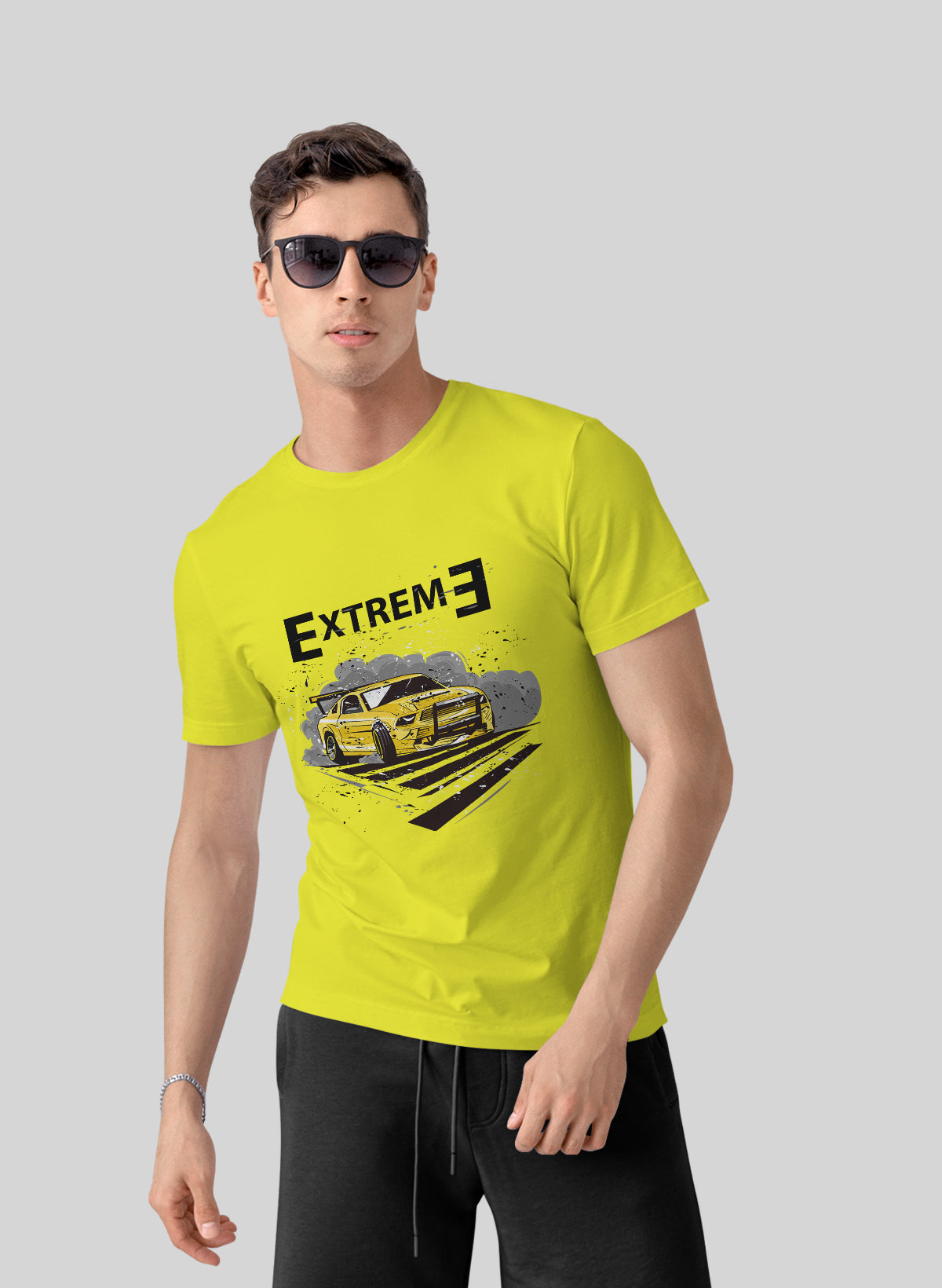 EXTREME DRIFT ON THE ROAD CREW NECK T-SHIRT