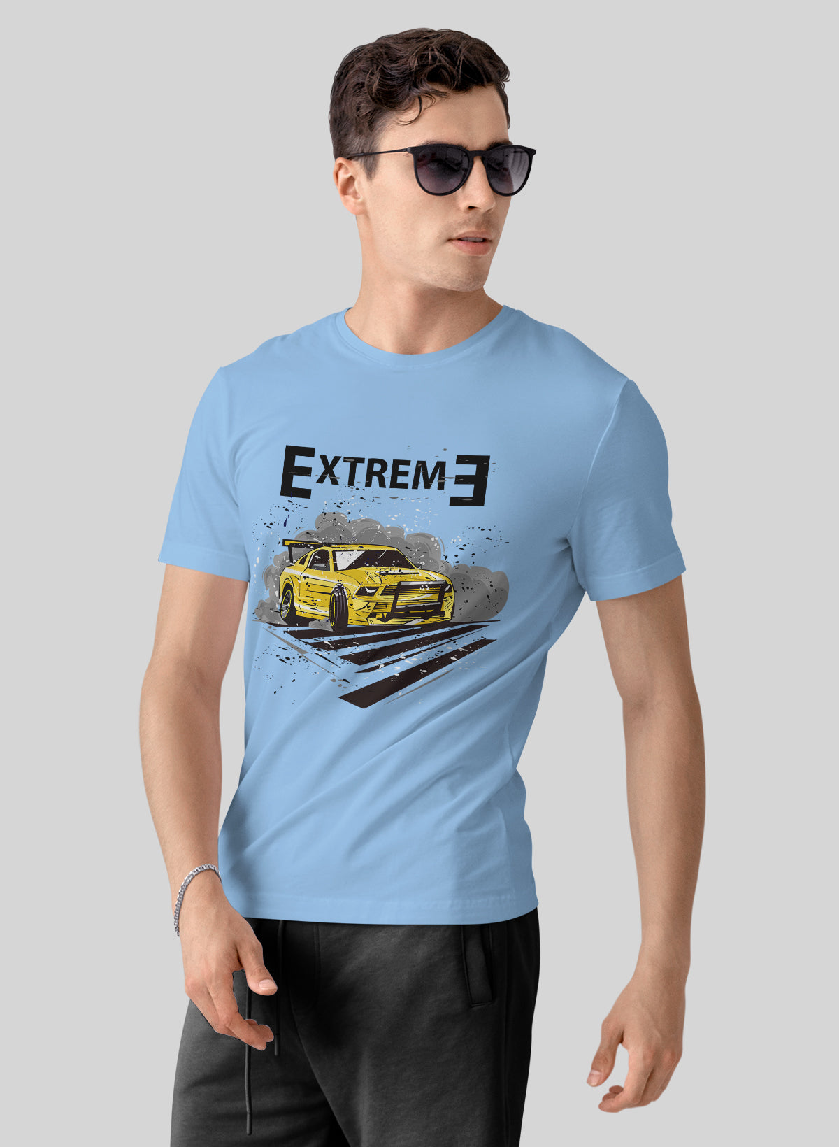 EXTREME DRIFT ON THE ROAD CREW NECK T-SHIRT