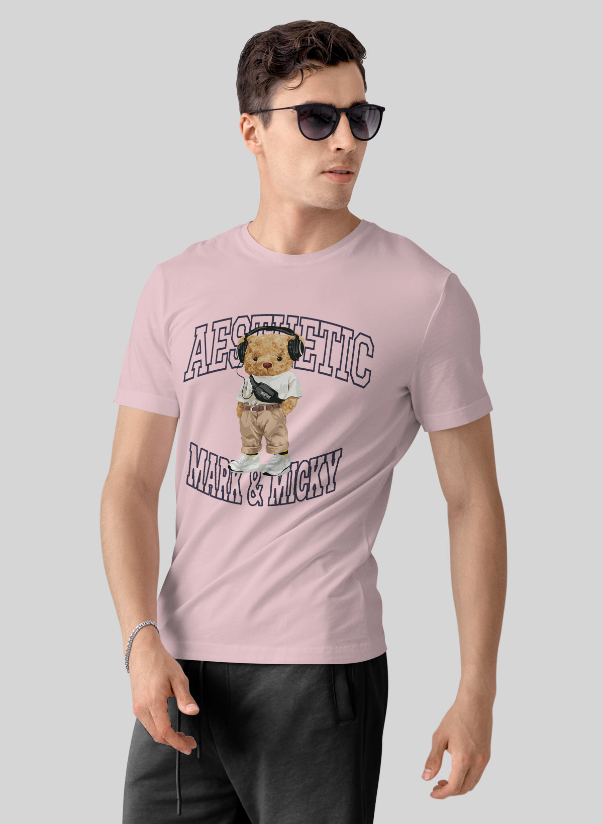 ASTHETIC TEDDY VIBES CREW NECK T-SHIRT