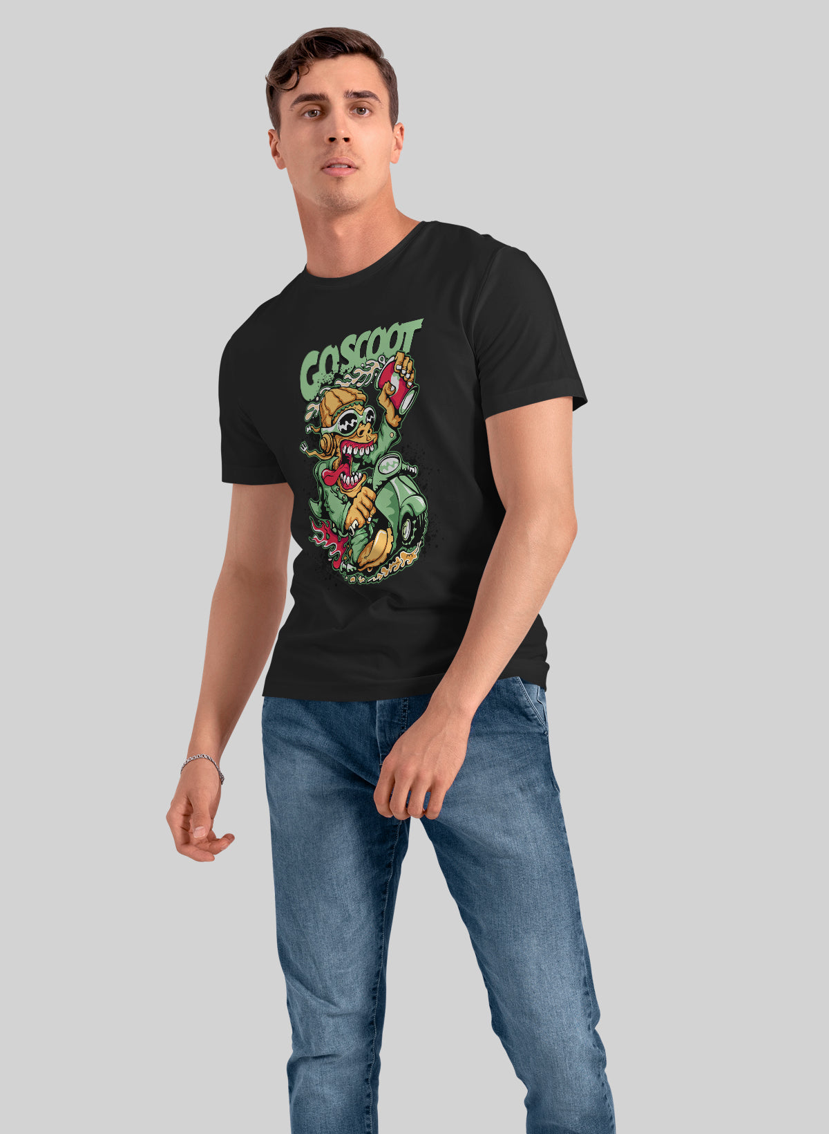 GO SCOOT CREW NECK T-SHIRT